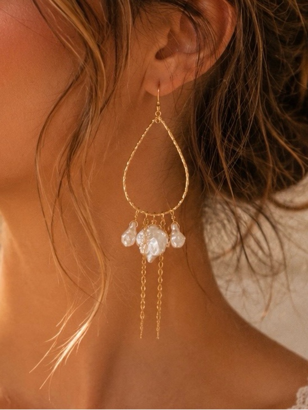 Handmade 14 kg plated over 925 silver hammered Drop hoop keshi pearl earrings